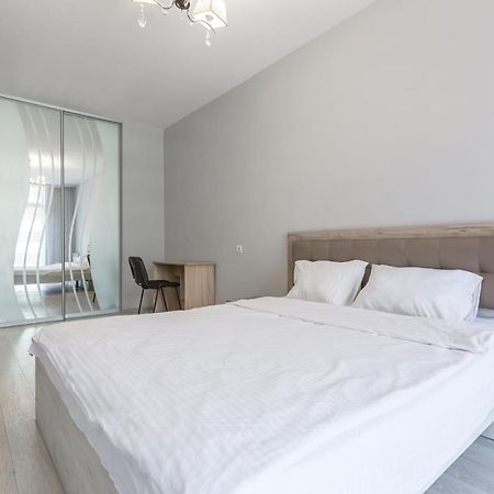 Apartments on Chornovola 16G Avenue Аvalon NEW BUILDING HOUSE Львов Экстерьер фото